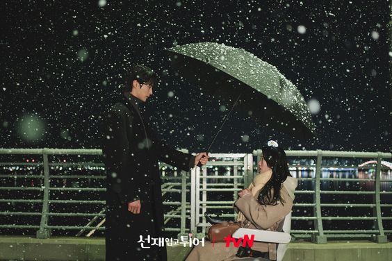 《背着善宰跑》观后心得，2024必看黑马韩剧！由边佑锡、金惠奫主演的纯爱喜剧-1